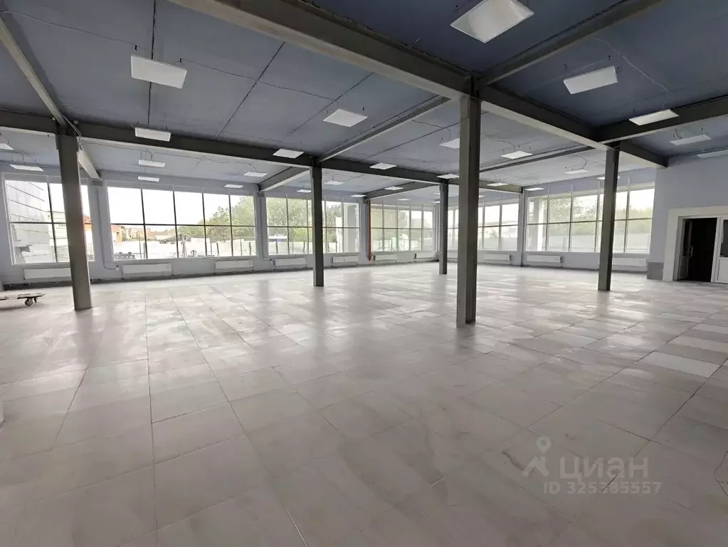 Помещение свободного назначения в Свердловская область, Екатеринбург ... - Фото 1