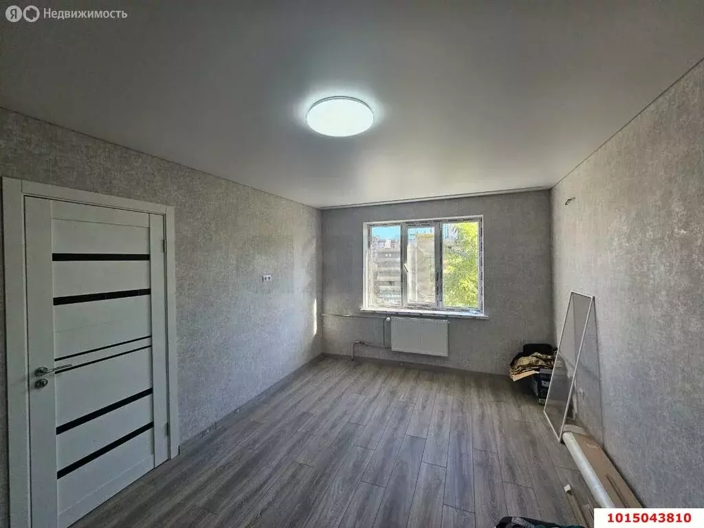 1-комнатная квартира: Краснодар, Восточно-Кругликовская улица, 63 (31 ... - Фото 1