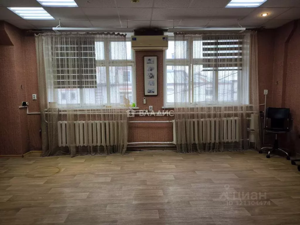 Помещение свободного назначения в Калужская область, Калуга ул. ... - Фото 1