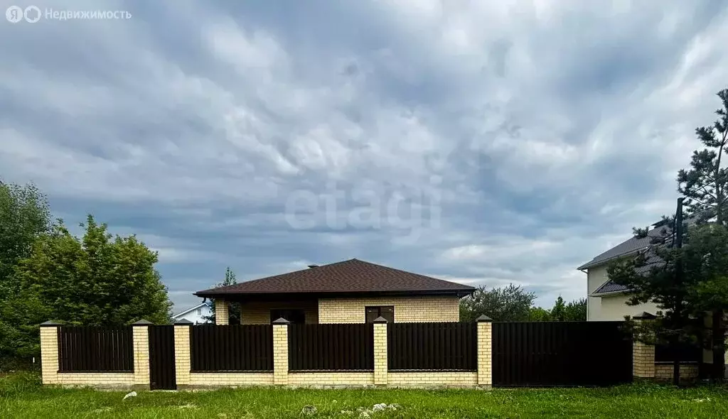 Дом в Семилуки, микрорайон Южный, улица Маршала Жукова (153.1 м) - Фото 0