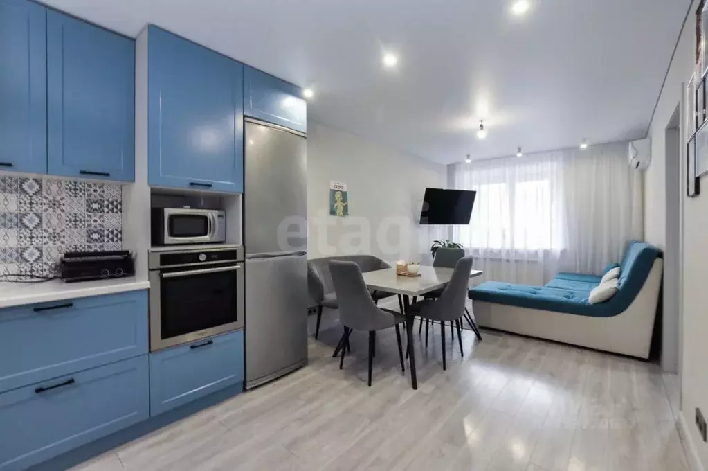 3-к кв. Липецкая область, Липецк ул. Е.И. Замятина, 1Б (79.1 м) - Фото 2