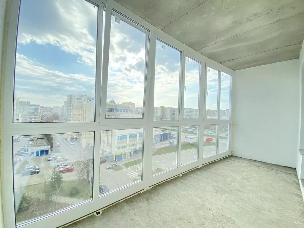 1-к кв. Владимирская область, Владимир ул. Крайнова, 3 (52.0 м) - Фото 1