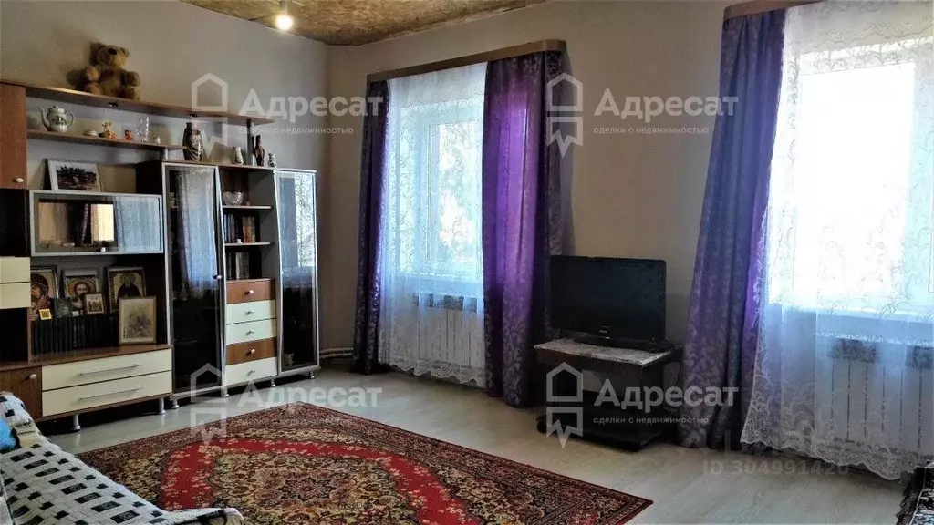 Дом в Волгоградская область, Волгоград Коломенская ул. (230 м) - Фото 0