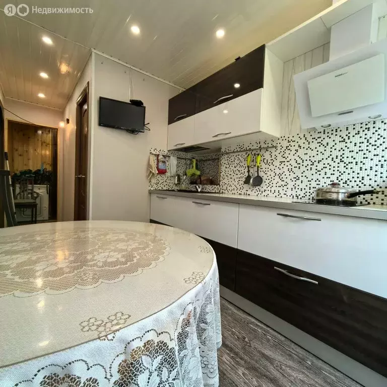 2-комнатная квартира: Мурманск, улица Свердлова, 42к1 (50 м) - Фото 2