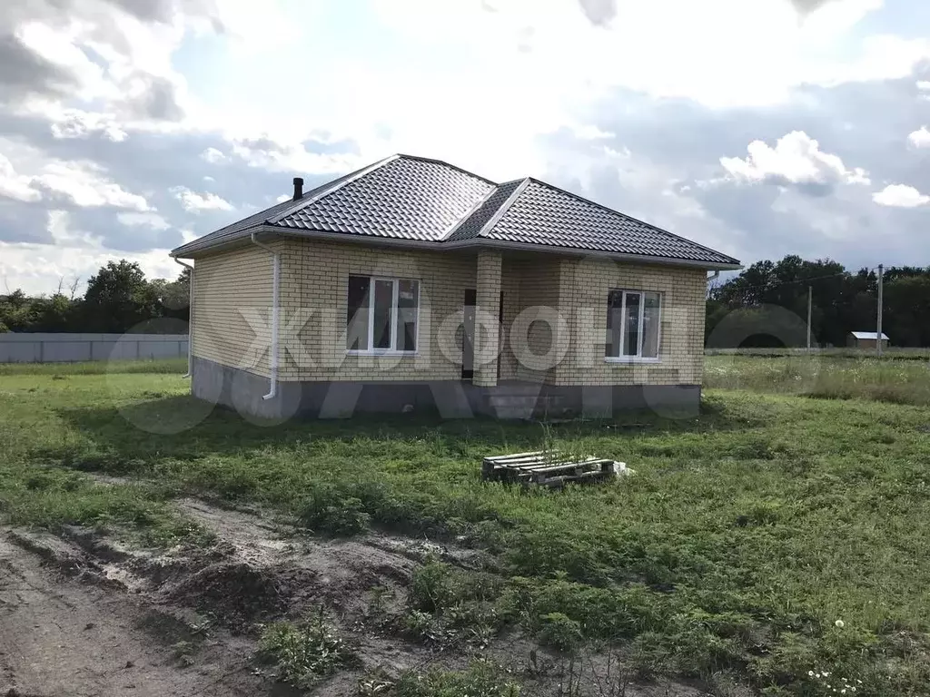 Дом 100 м на участке 10 сот. - Фото 1