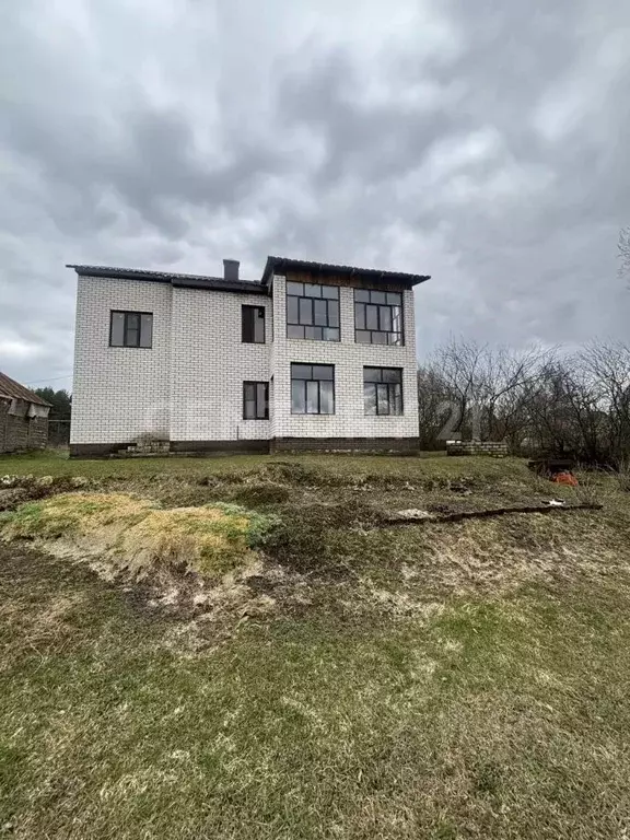 Дом в Липецкая область, Грязинский муниципальный округ, с. Карамышево ... - Фото 1