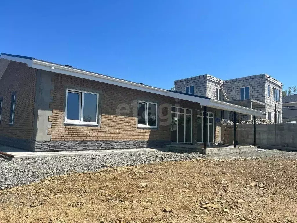 Дом в Приморский край, Артем ул. Герцена, 88 (144 м) - Фото 0
