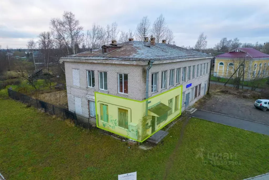 Помещение свободного назначения в Санкт-Петербург Сергиево тер., ул. ... - Фото 0
