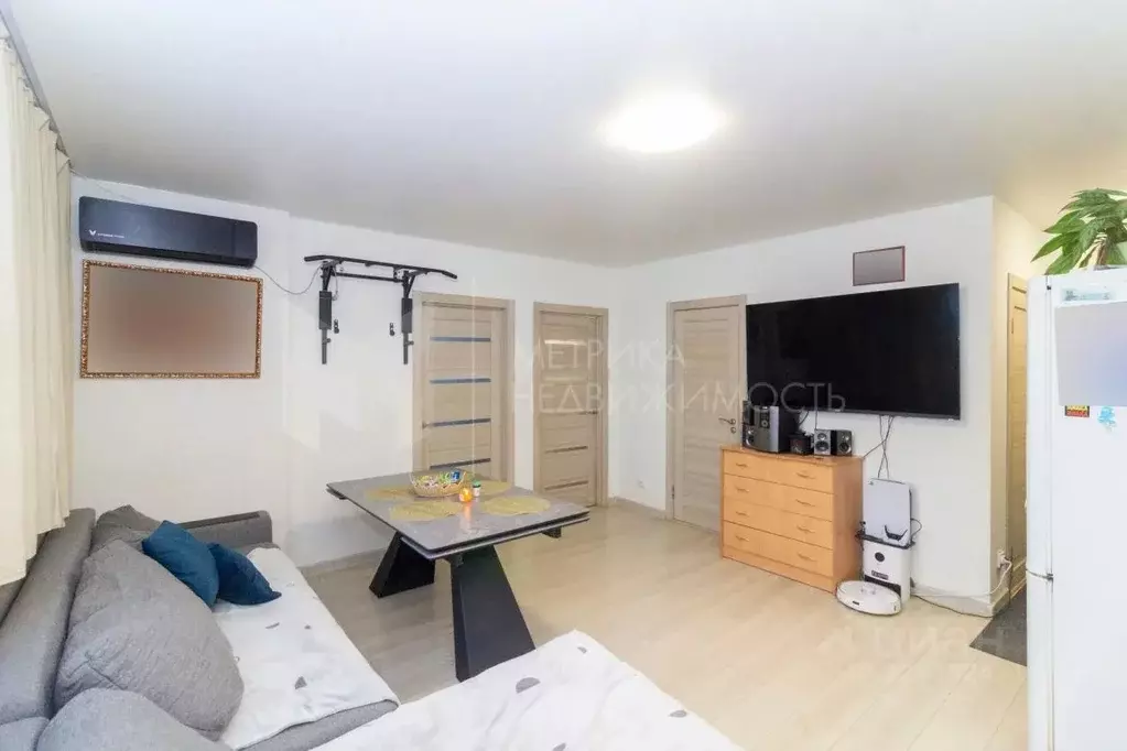 2-к кв. Тюменская область, Тюмень ул. Первооткрывателей, 14 (50.9 м) - Фото 2