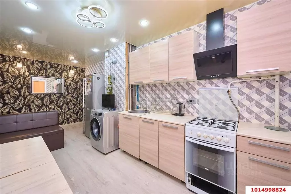 4-к кв. Краснодарский край, Краснодар Сормовская ул. (82.0 м) - Фото 1