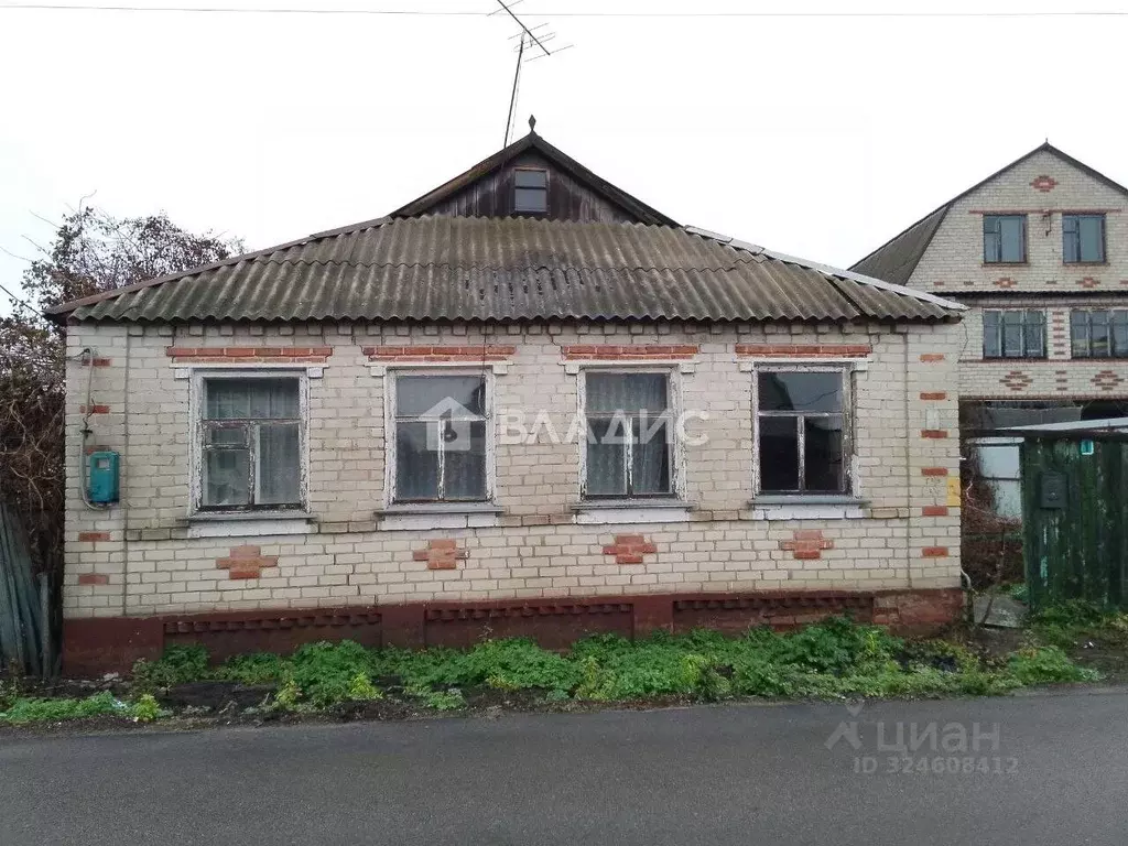 Дом в Белгородская область, Белгород пер. Танкистов, 1 (80 м) - Фото 1