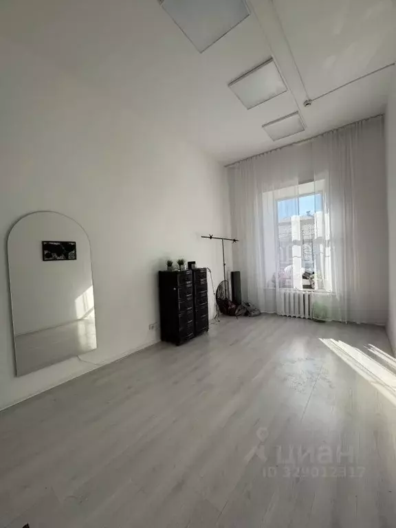 Офис в Кировская область, Киров ул. Спасская, 6 (17 м) - Фото 1