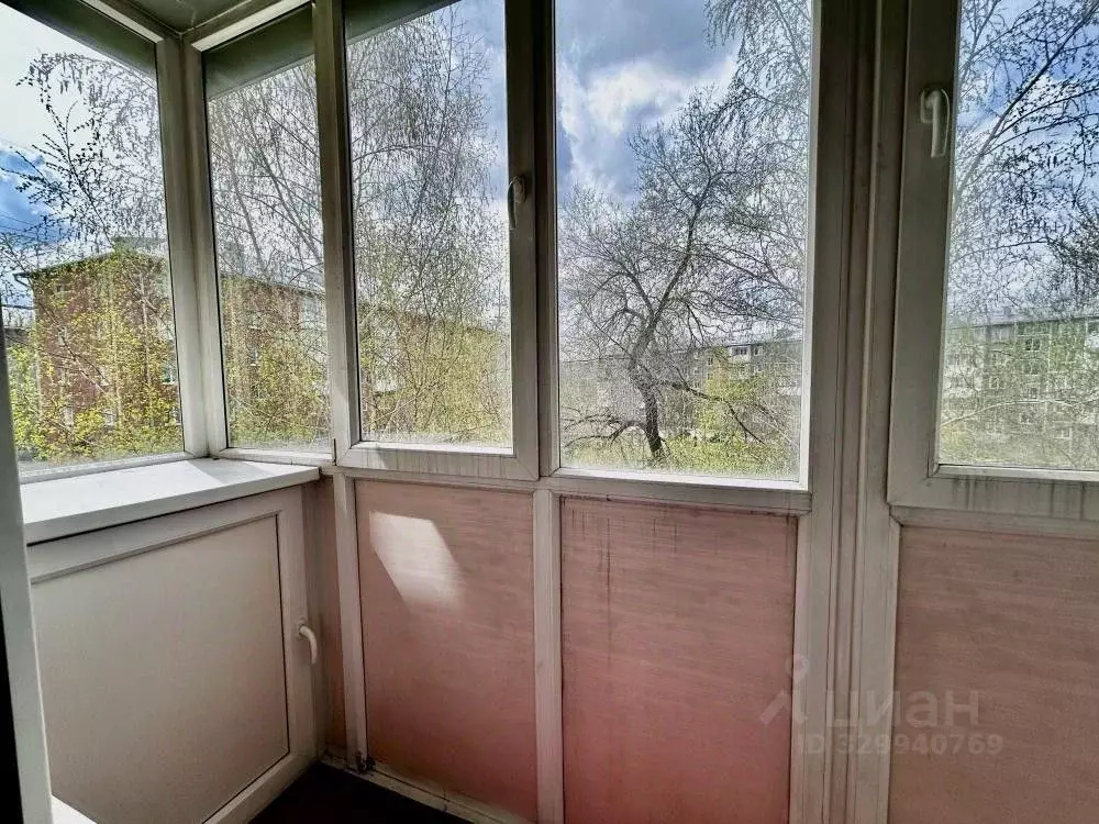 2-к кв. Кемеровская область, Кемерово ул. Гагарина, 140 (47.8 м) - Фото 2
