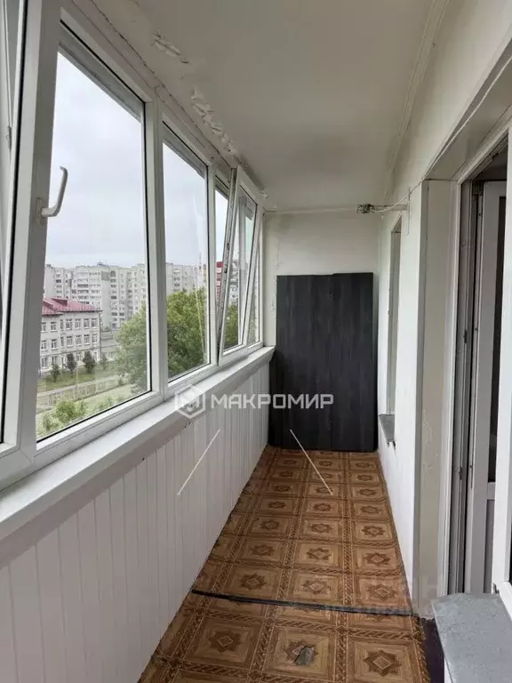 3-к кв. Брянская область, Брянск Белорусская ул., 38а (64.1 м) - Фото 0