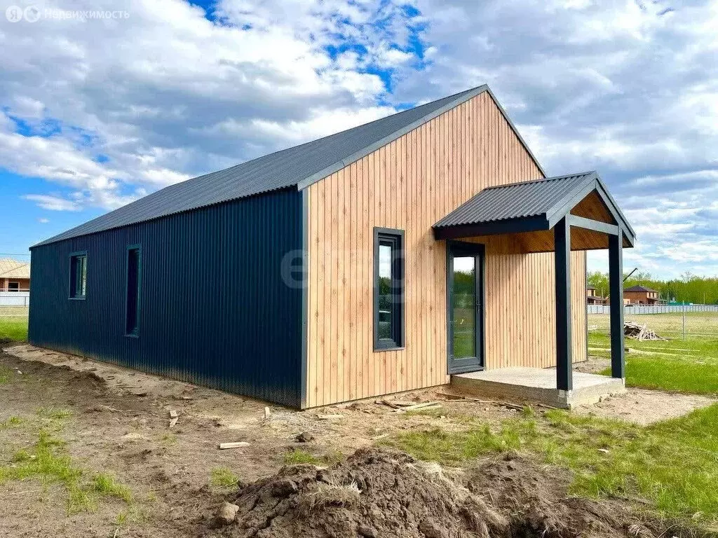 Дом в Усть-Заостровка, микрорайон Северный (80 м) - Фото 1