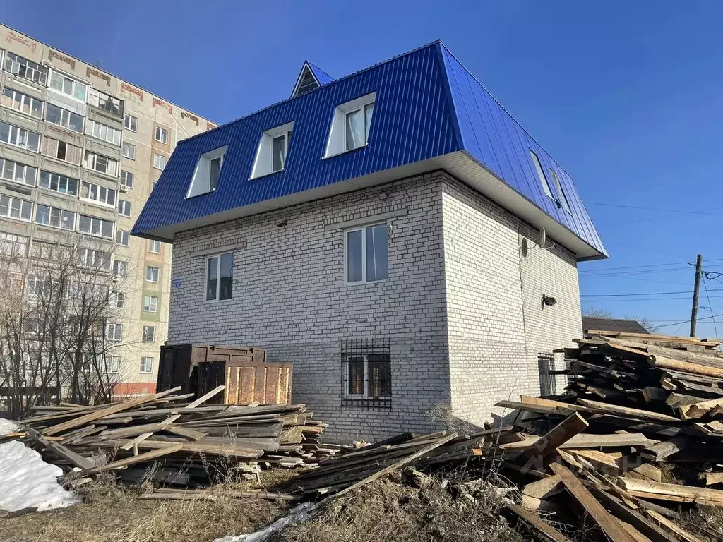 Дом в Курганская область, Курган Чернореченская ул., 45Б (200 м) - Фото 1