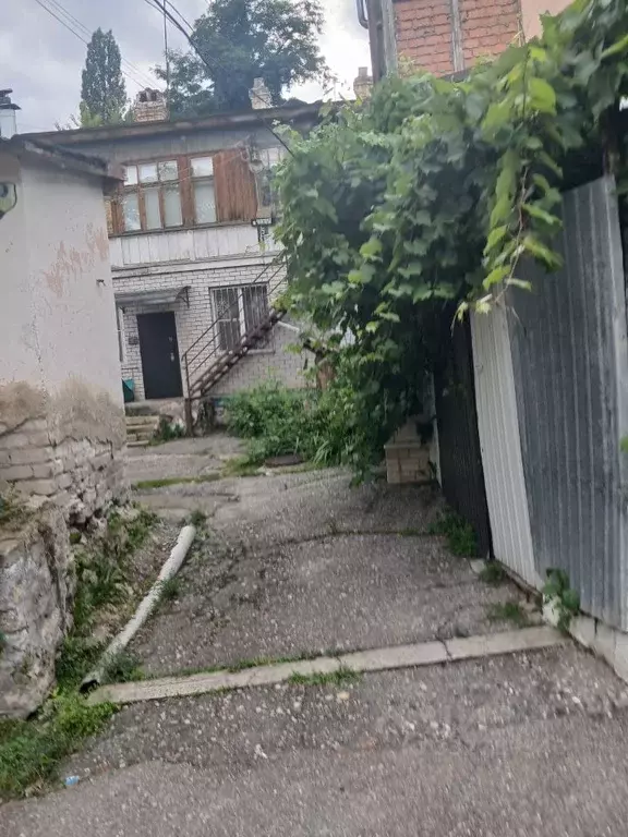 Комната Ставропольский край, Кисловодск ул. Чкалова, 5 (11.0 м) - Фото 1
