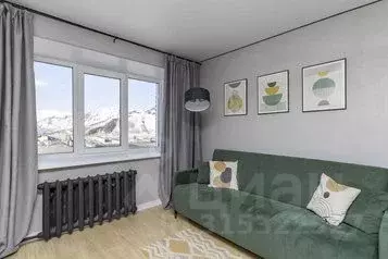 2-к кв. Мурманская область, Кировск ул. 50 лет Октября, 5 (43.0 м) - Фото 1