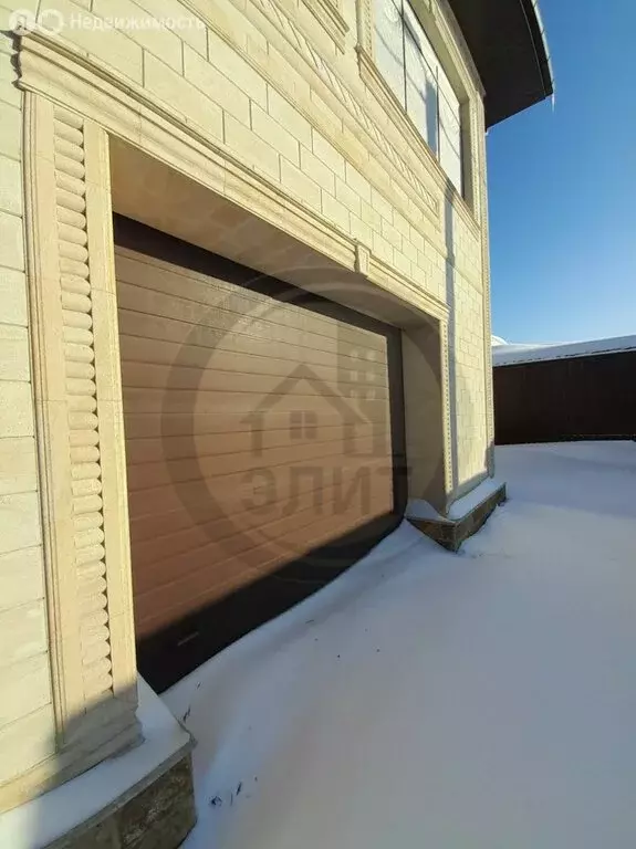 Дом в село Озёрки, Цветочная улица, 10 (365.34 м) - Фото 1