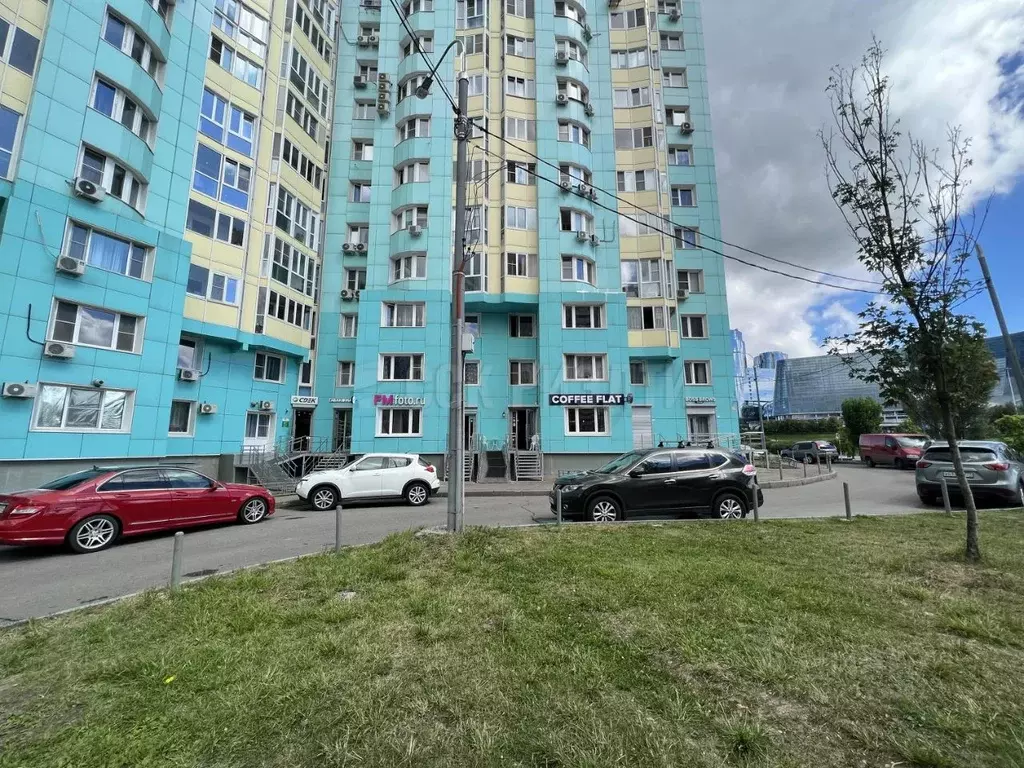 Помещение свободного назначения в Московская область, Красногорск бул. ... - Фото 0