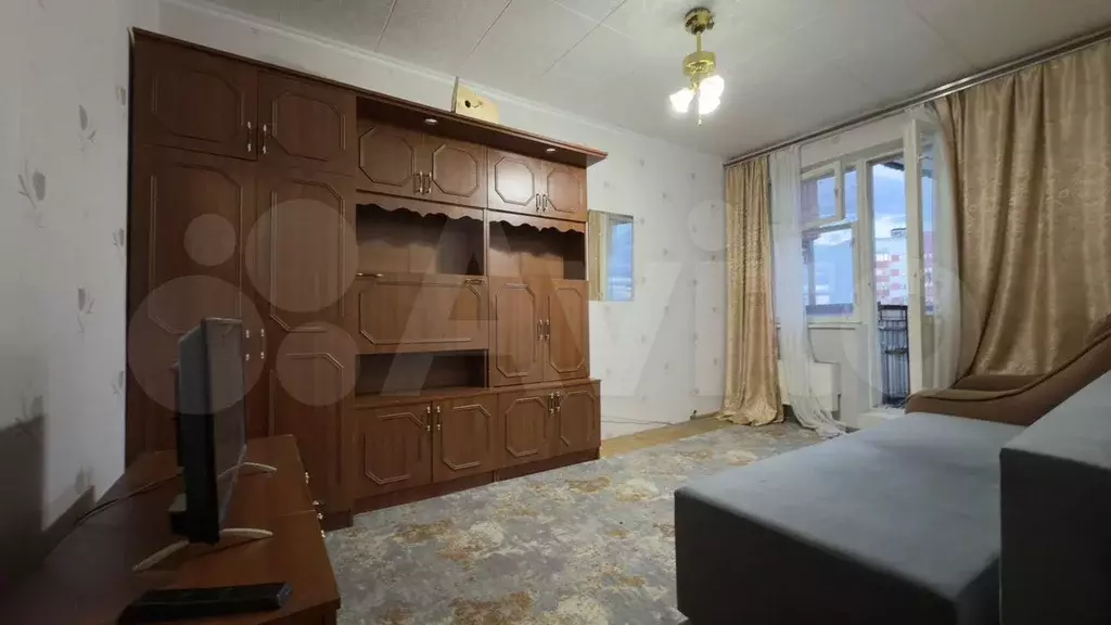 Комната 16 м в 3-к., 13/17 эт. - Фото 0