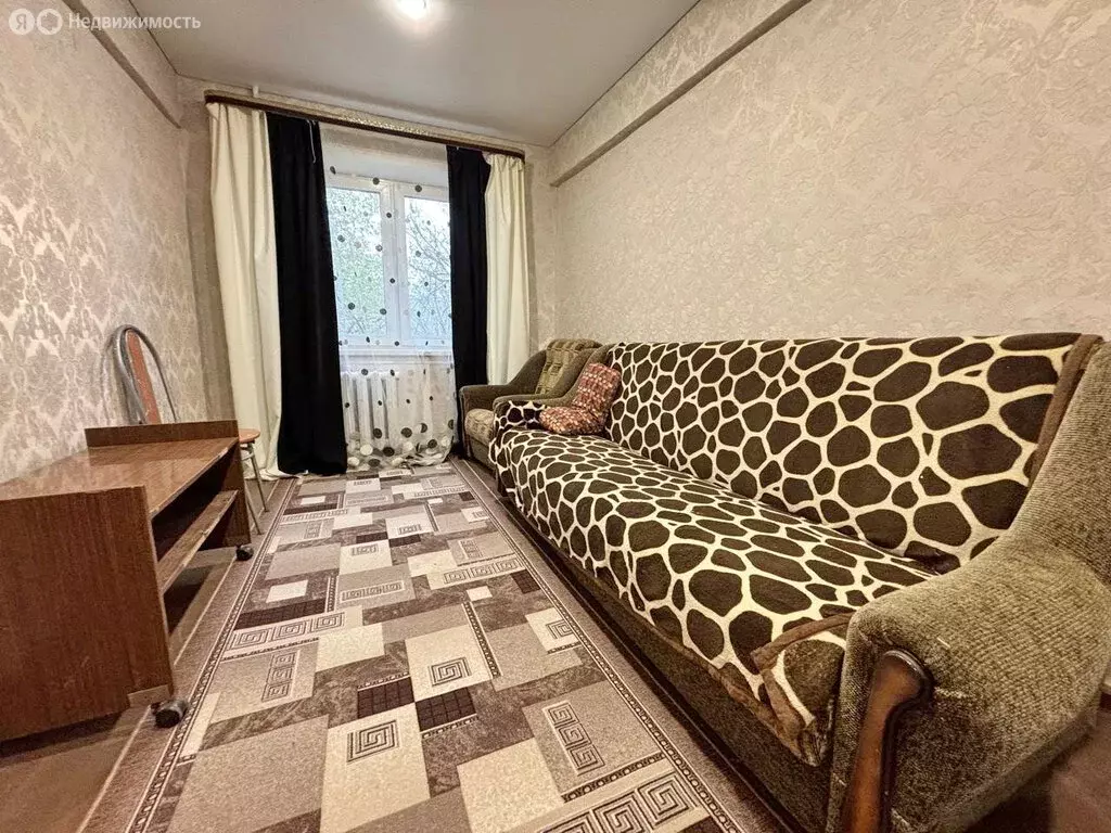 1к в 20-комнатной квартире (15.1 м) - Фото 1