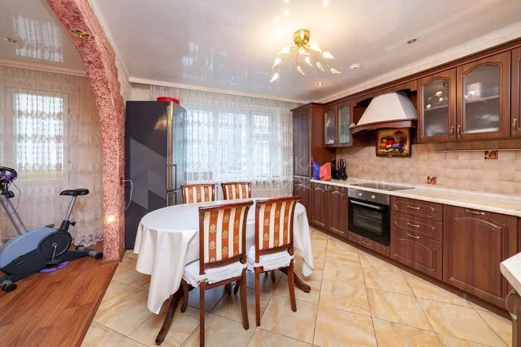 3-к кв. Тюменская область, Тюмень Широтная ул., 167к6 (98.8 м) - Фото 0