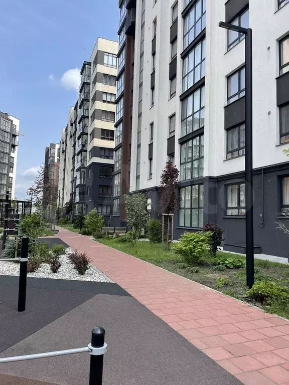 2-к. квартира, 80,6 м, 1/9 эт. - Фото 0