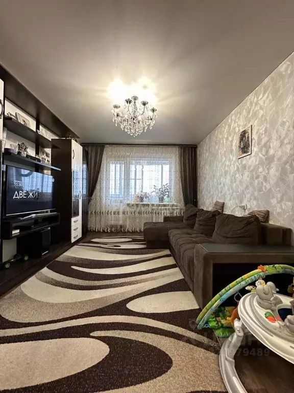 3-к кв. Брянская область, Брянск ул. Медведева, 13 (63.5 м) - Фото 1