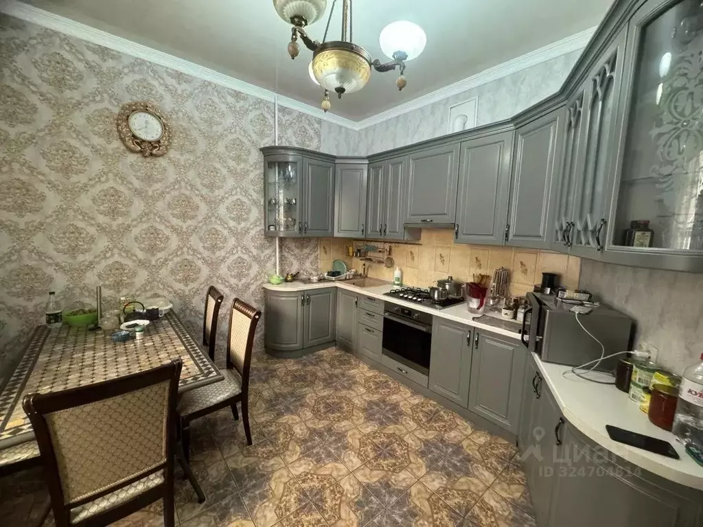 Дом в Ростовская область, Ростов-на-Дону 2-й Богатый пер., 6 (196 м) - Фото 1