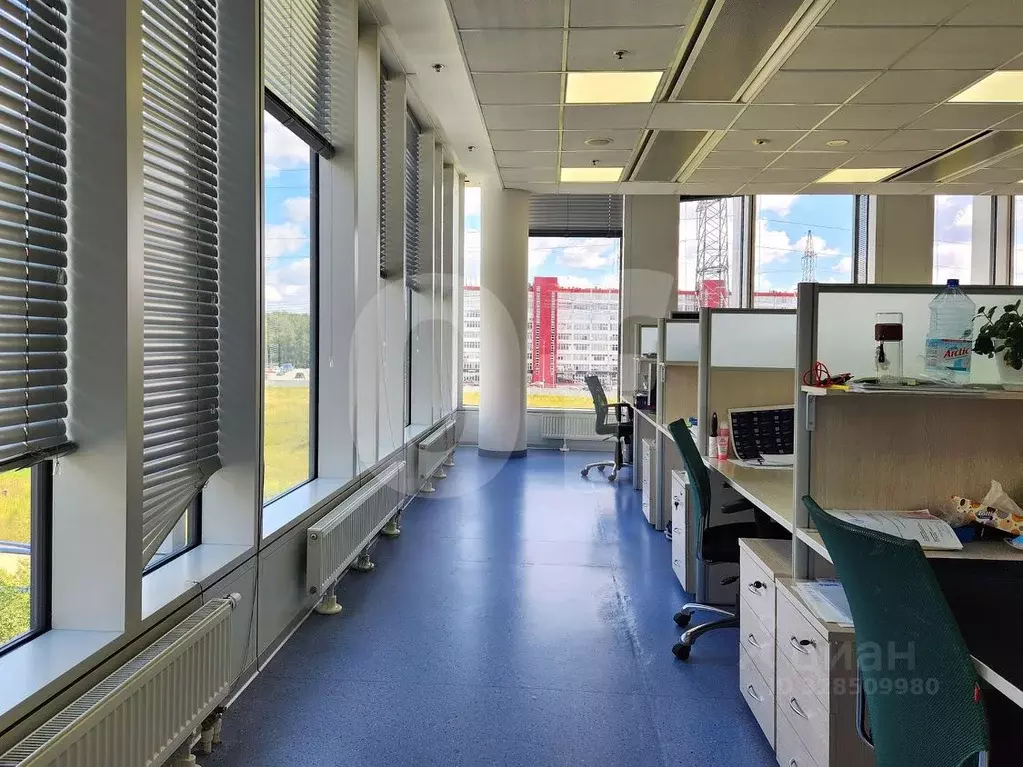 Офис в Москва Киевское шоссе, 22-й км, 6с1 (9339 м) - Фото 1