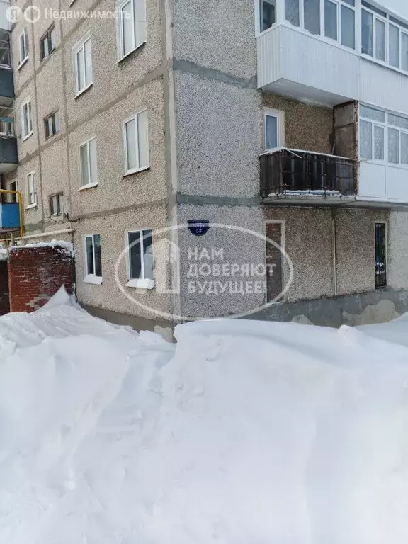 2-комнатная квартира: Пермский край, Губахинский муниципальный округ, ... - Фото 1