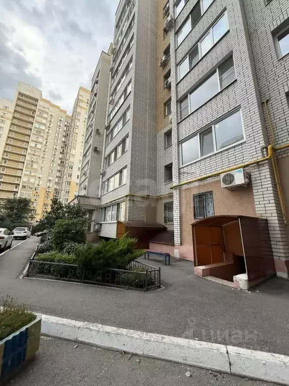 3-к кв. Саратовская область, Саратов Шелковичная ул., 64/66 (77.5 м) - Фото 1