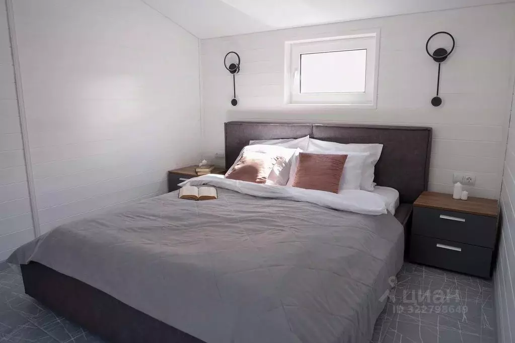 Дом в Кабардино-Балкария, Эльбрусский район, с. Эльбрус Школьная ул., ... - Фото 1