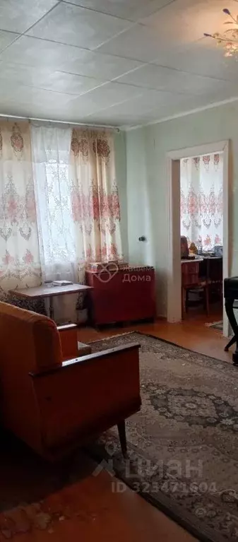 2-к кв. Волгоградская область, Суровикино ул. Орджоникидзе, 54 (42.4 ... - Фото 1