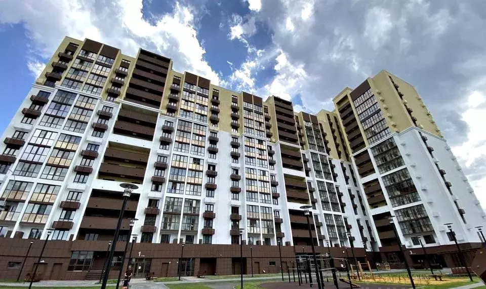 Продаётся 2-к квартира, 61.5 м - Фото 0