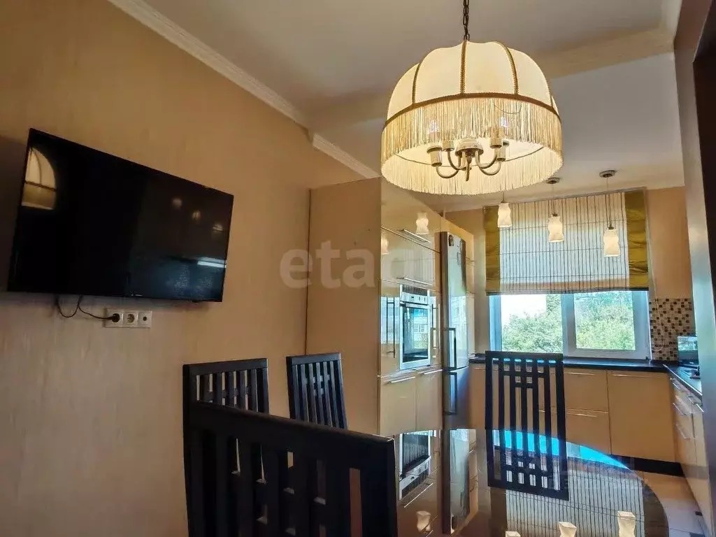 2-к кв. Саратовская область, Саратов Заводская ул., 2/2 (60.0 м) - Фото 1