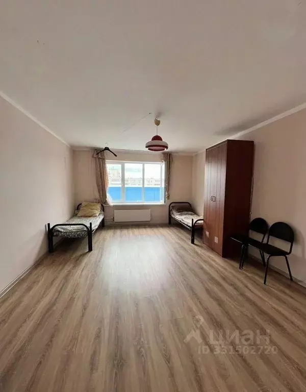 2-к кв. Ленинградская область, Волхов ул. Федюнинского, 10 (56.0 м) - Фото 1