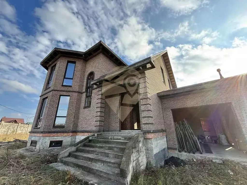 Дом в Белгородская область, Старый Оскол ул. Преображенская (345 м) - Фото 2