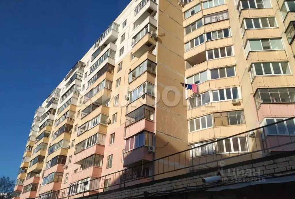2-к кв. Белгородская область, Белгород ул. Буденного, 14г (62.0 м) - Фото 0
