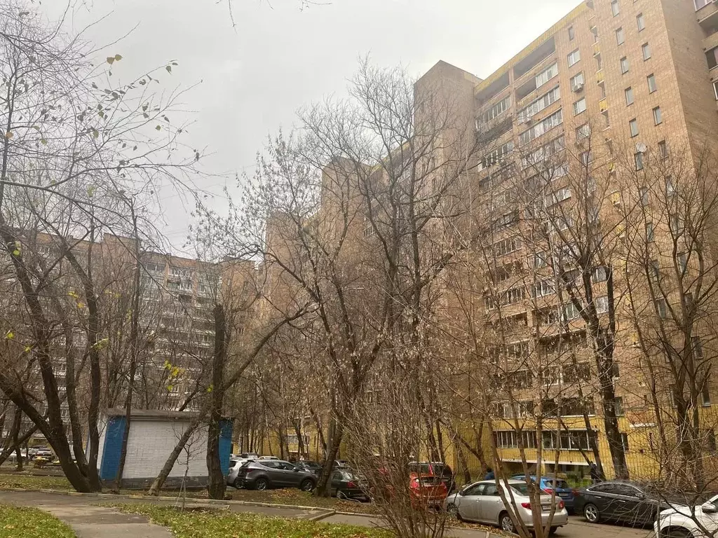 3-к кв. Москва ул. Богородский Вал, 6К2 (66.7 м) - Фото 0