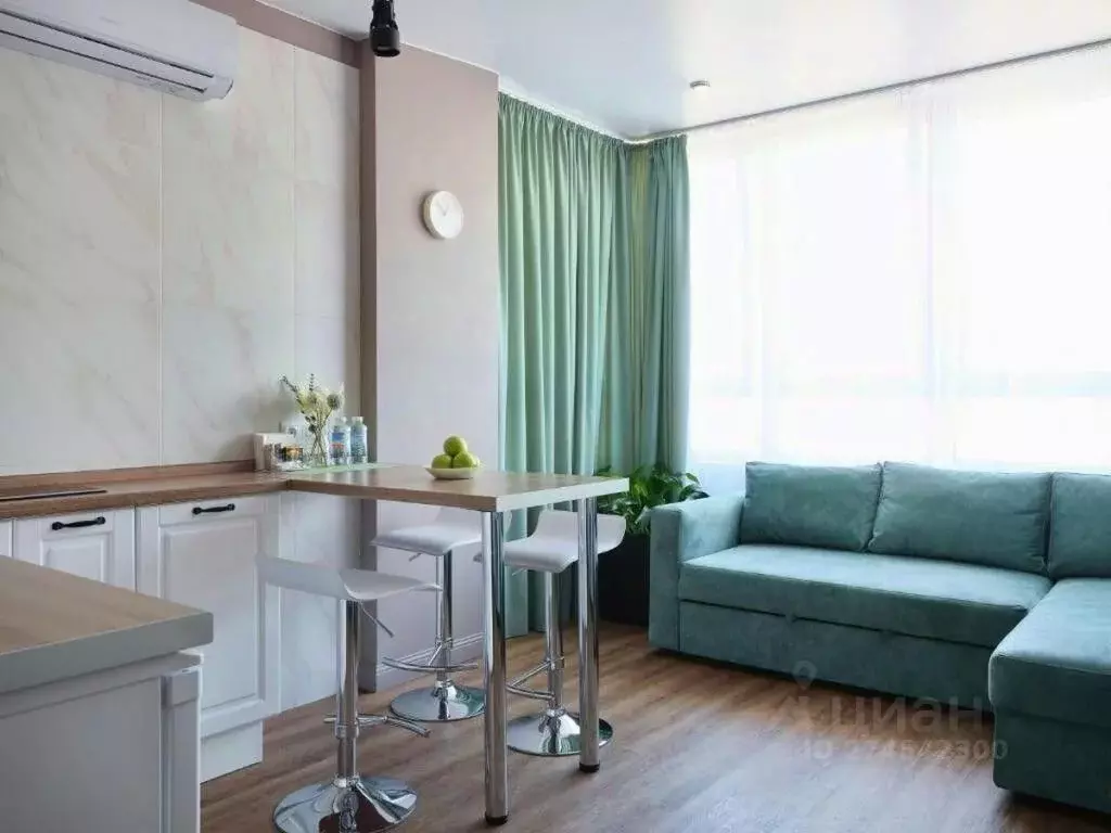 1-к кв. Иркутская область, Иркутск ул. Николая Гаврилова, 4 (33.0 м) - Фото 0