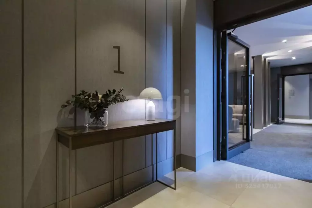 1-к кв. Тюменская область, Тюмень Первомайская ул., 1А (51.9 м) - Фото 1