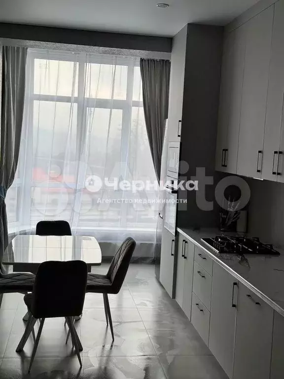 1-к. квартира, 50 м, 4/10 эт. - Фото 1