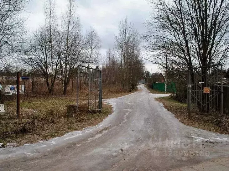 Участок в Московская область, Наро-Фоминский городской округ, д. ... - Фото 1