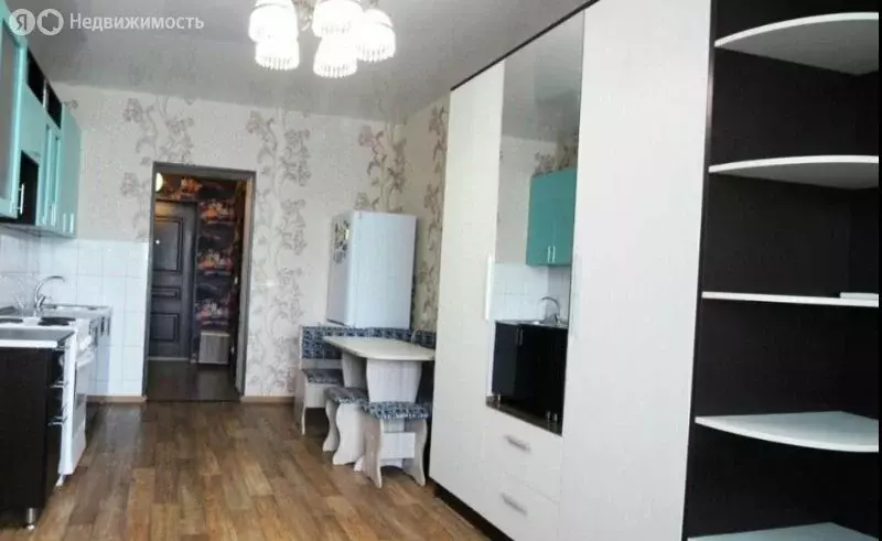 Квартира-студия: Тюмень, улица Газовиков, 20 (20 м) - Фото 1