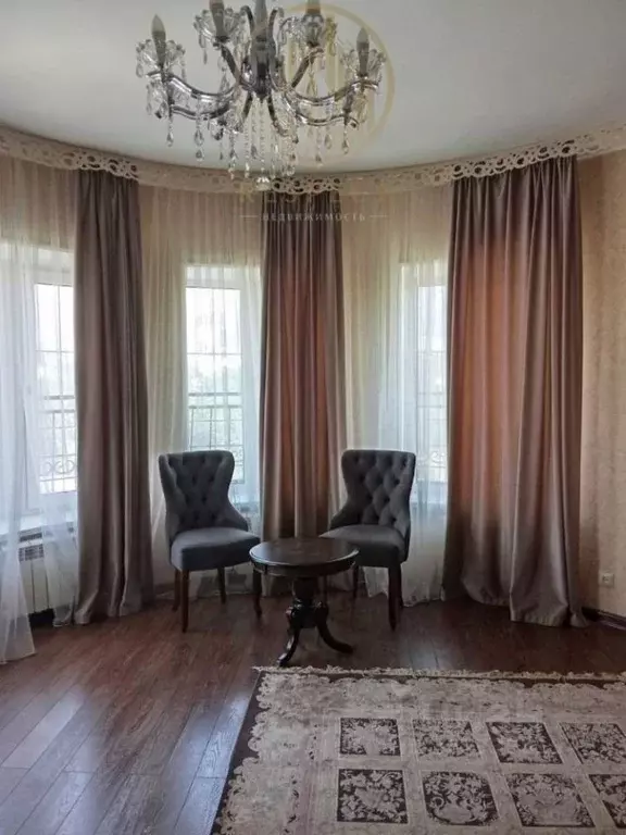 3-к кв. Ставропольский край, Кисловодск ул. Чкалова, 74 (98.0 м) - Фото 1