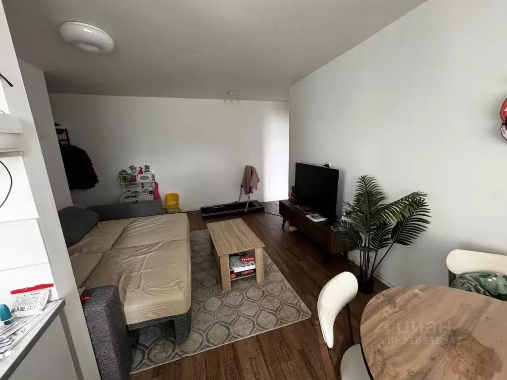 3-к кв. Саха (Якутия), Якутск просп. Ленина, 35 (45.0 м) - Фото 1