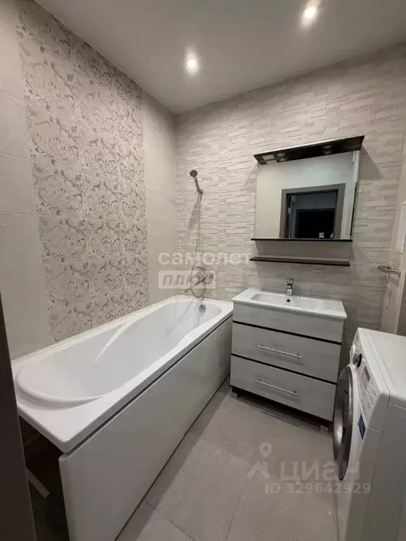 2-к кв. Иркутская область, Иркутск Байкальская ул., 346/1 (70.0 м) - Фото 2