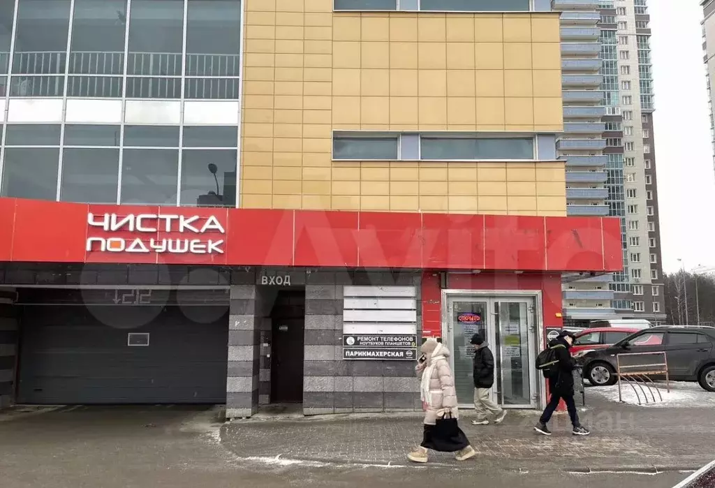 Торговая площадь в Татарстан, Казань ул. Юлиуса Фучика, 88А (703 м) - Фото 1